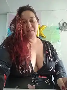 Snapshot of sharon_G chatting on June 16, 2026, 6:10 pm sharon G online show from June 16, 2026, 6:10 pm