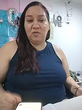 Snapshot of sharon_G chatting on June 25, 2026, 5:12 am sharon G online show from June 25, 2026, 5:12 am