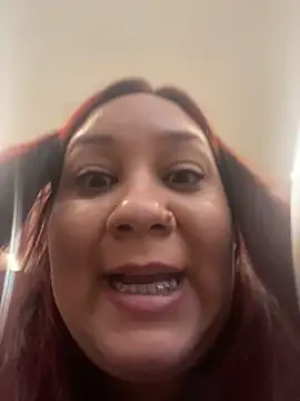 Snapshot of sharon_G chatting on July 7, 2026, 9:30 pm sharon G online show from July 7, 2026, 9:30 pm