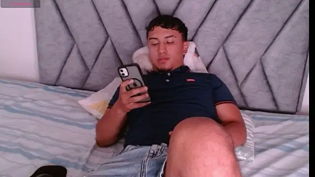 kyro estrada online show from February 27, 2026, 9:59 pm