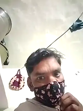 Snapshot of monsterki chatting on December 19, 2025, 2:46 pm monsterki online show from December 19, 2025, 2:46 pm