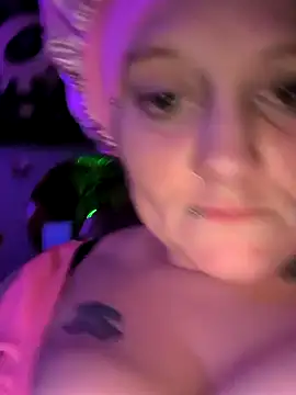 MidnightSeducerxh online show from January 11, 2026, 10:42 am