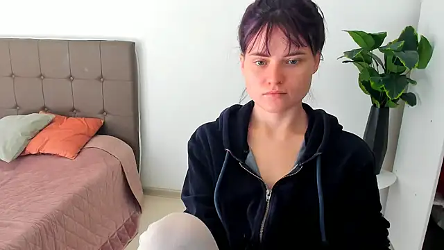 Jessy lil online show from March 16, 2026, 12:09 pm