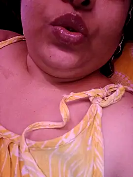 Snapshot of peu8 chatting on March 2, 2026, 5:09 pm peu8 online show from March 2, 2026, 5:09 pm