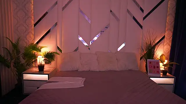 MollyyMayy online show from January 12, 2026, 9:14 am