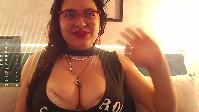 kat belle online show from December 18, 2025, 12:33 pm