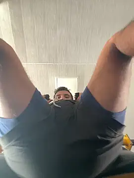 Snapshot of chico_sweet chatting on December 15, 2025, 4:33 pm chico sweet online show from December 15, 2025, 4:33 pm