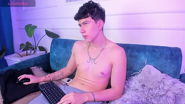 Criss Adams online show from March 14, 2026, 2:50 am