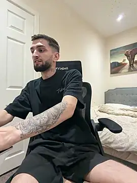 Juliann69Ramiro online show from March 10, 2026, 7:41 pm