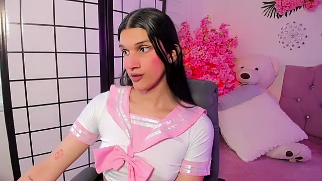 Bianca baldwin  online show from June 12, 2026, 9:35 pm