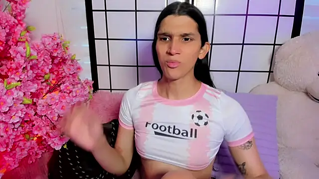 Bianca baldwin  online show from July 12, 2026, 9:39 pm