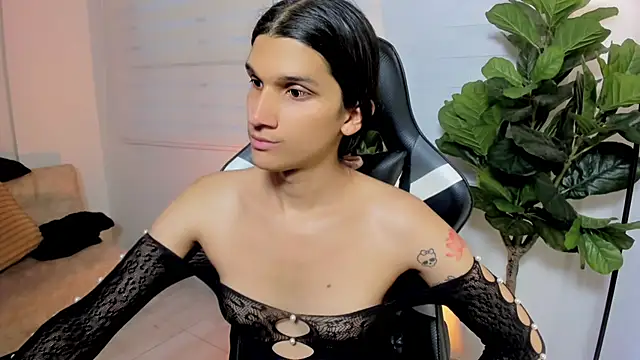 Bianca baldwin  online show from July 14, 2026, 10:26 pm