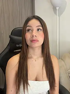 Tamaraserra online show from May 2, 2026, 4:12 pm