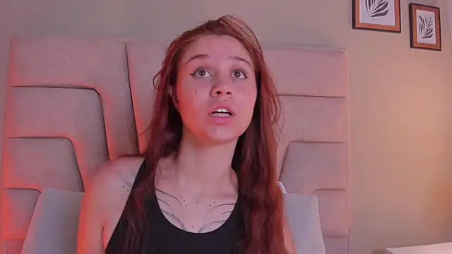 Amelia Saenz  online show from June 29, 2026, 8:31 pm