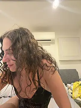 Snapshot of CoquineCharmeuse chatting on June 6, 2026, 9:30 pm CoquineCharmeuse online show from June 6, 2026, 9:30 pm