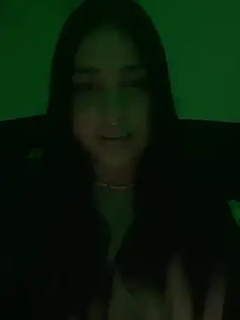 pudizinhaa  online show from March 5, 2026, 3:24 am