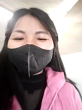 Snapshot of Thikshow2k chatting on December 15, 2025, 5:55 am Thikshow2k online show from December 15, 2025, 5:55 am