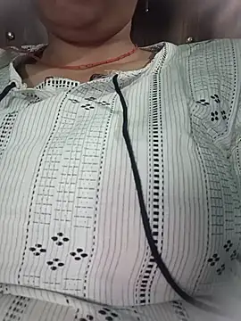 Snapshot of teena-11 chatting on July 27, 2026, 2:18 am teena-11 online show from July 27, 2026, 2:18 am