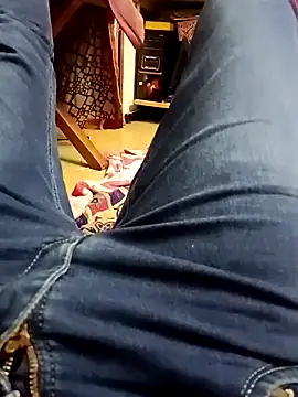 Snapshot of loki-king-143 chatting on March 13, 2026, 8:54 am loki-king-143 online show from March 13, 2026, 8:54 am