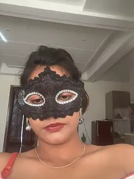 Snapshot of Cutie_Seema chatting on May 17, 2026, 11:06 am Cutie Seema online show from May 17, 2026, 11:06 am