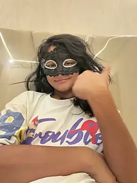 Snapshot of Cutie_Seema chatting on May 23, 2026, 10:19 am Cutie Seema online show from May 23, 2026, 10:19 am