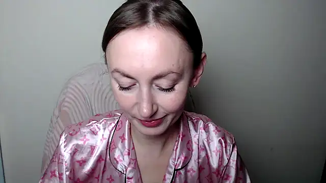 LiaSeass  online show from March 5, 2026, 1:29 pm