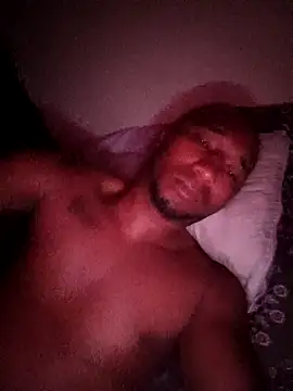 Snapshot of big_black27 chatting on December 16, 2025, 12:10 pm big black27 online show from December 16, 2025, 12:10 pm