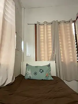 stripyapril online show from January 13, 2026, 6:40 am