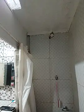 cari75 online show from January 18, 2026, 9:51 pm