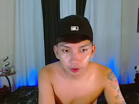 dylan hardfucker online show from July 10, 2026, 8:00 pm