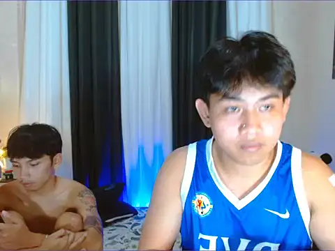 dylan hardfucker online show from July 28, 2026, 8:52 pm