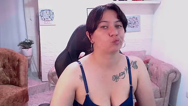 amanda rousee online show from March 5, 2026, 3:13 am