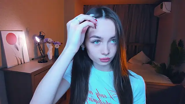 YvonneRobes online show from January 16, 2026, 7:29 pm