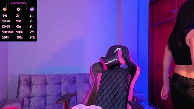 melanimorgan1 online show from January 19, 2026, 4:49 am