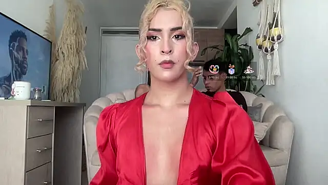 Snapshot of isa_fox_23 chatting on June 23, 2026, 1:20 pm isa fox 23 online show from June 23, 2026, 1:20 pm