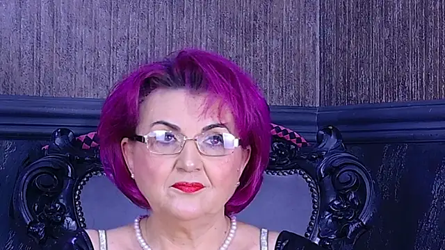 IsabelaConte online show from April 28, 2026, 6:02 pm