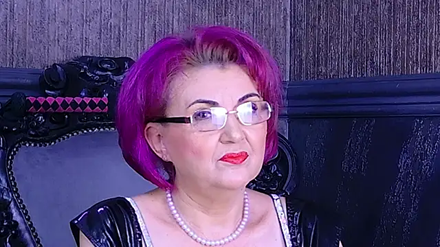 Snapshot of IsabelaConte chatting on June 17, 2026, 8:10 pm IsabelaConte online show from June 17, 2026, 8:10 pm