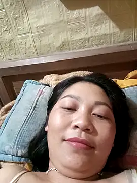 Snapshot of Happy_sexyx chatting on December 16, 2025, 10:59 pm Happy sexyx online show from December 16, 2025, 10:59 pm