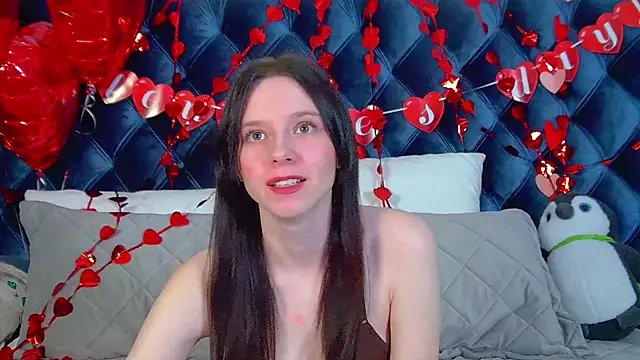 ArinaKubrick online show from February 17, 2026, 4:13 pm