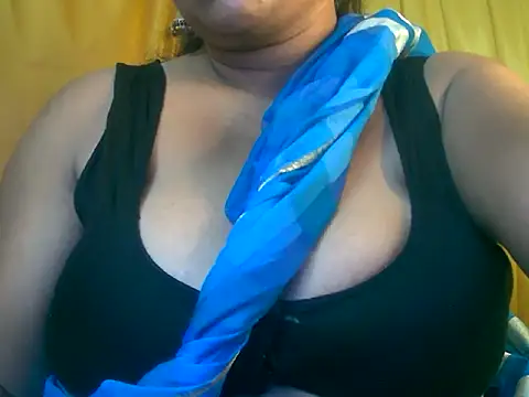 MISTI KOLK online show from May 14, 2026, 8:54 am