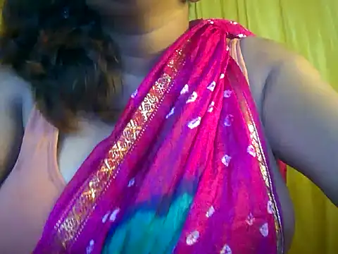 MISTI KOLK online show from May 21, 2026, 7:26 am