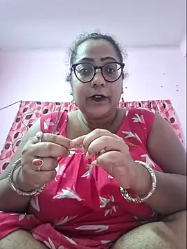 MISTI KOLK online show from July 24, 2026, 1:20 pm