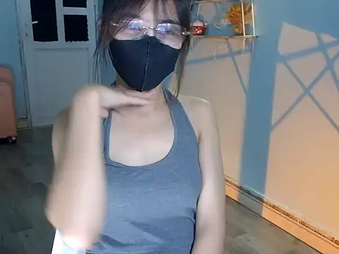 Snapshot of Chichi_86 chatting on June 20, 2026, 4:32 pm Chichi 86 online show from June 20, 2026, 4:32 pm