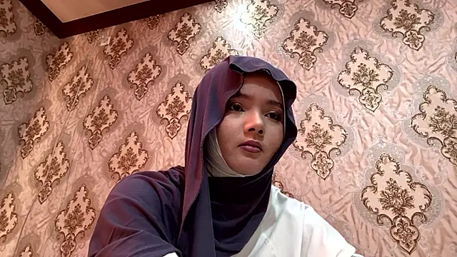 Snapshot of Katepleaurxo chatting on February 20, 2026, 5:15 am Katepleaurxo online show from February 20, 2026, 5:15 am