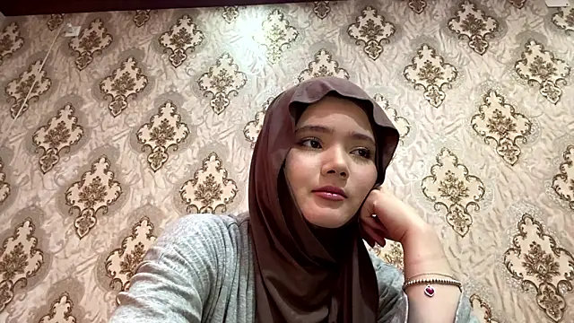 Snapshot of Katepleaurxo chatting on March 12, 2026, 5:35 am Katepleaurxo online show from March 12, 2026, 5:35 am