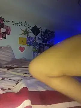 maisie goldxx online show from May 3, 2026, 2:39 am