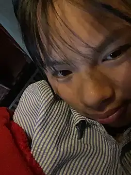 Snapshot of Nika-be chatting on December 18, 2025, 8:20 am Nika-be online show from December 18, 2025, 8:20 am