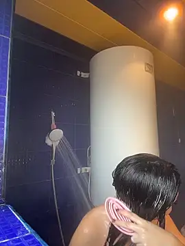 SilkyMira online show from March 13, 2026, 8:43 am