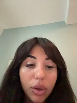 Snapshot of SilkyMira chatting on July 24, 2026, 10:24 am SilkyMira online show from July 24, 2026, 10:24 am