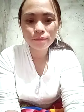 ngaytho004 online show from January 6, 2026, 1:04 pm